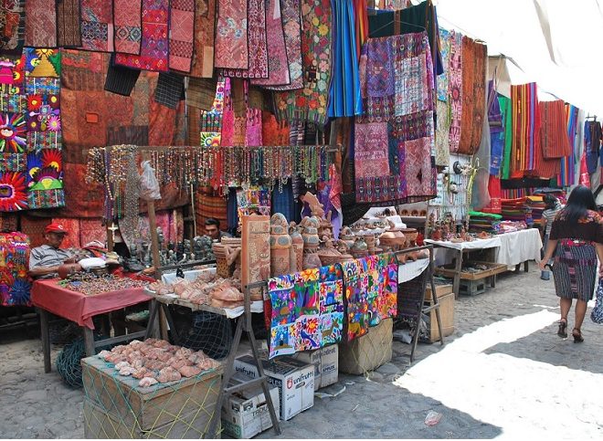 market-chichicastenango